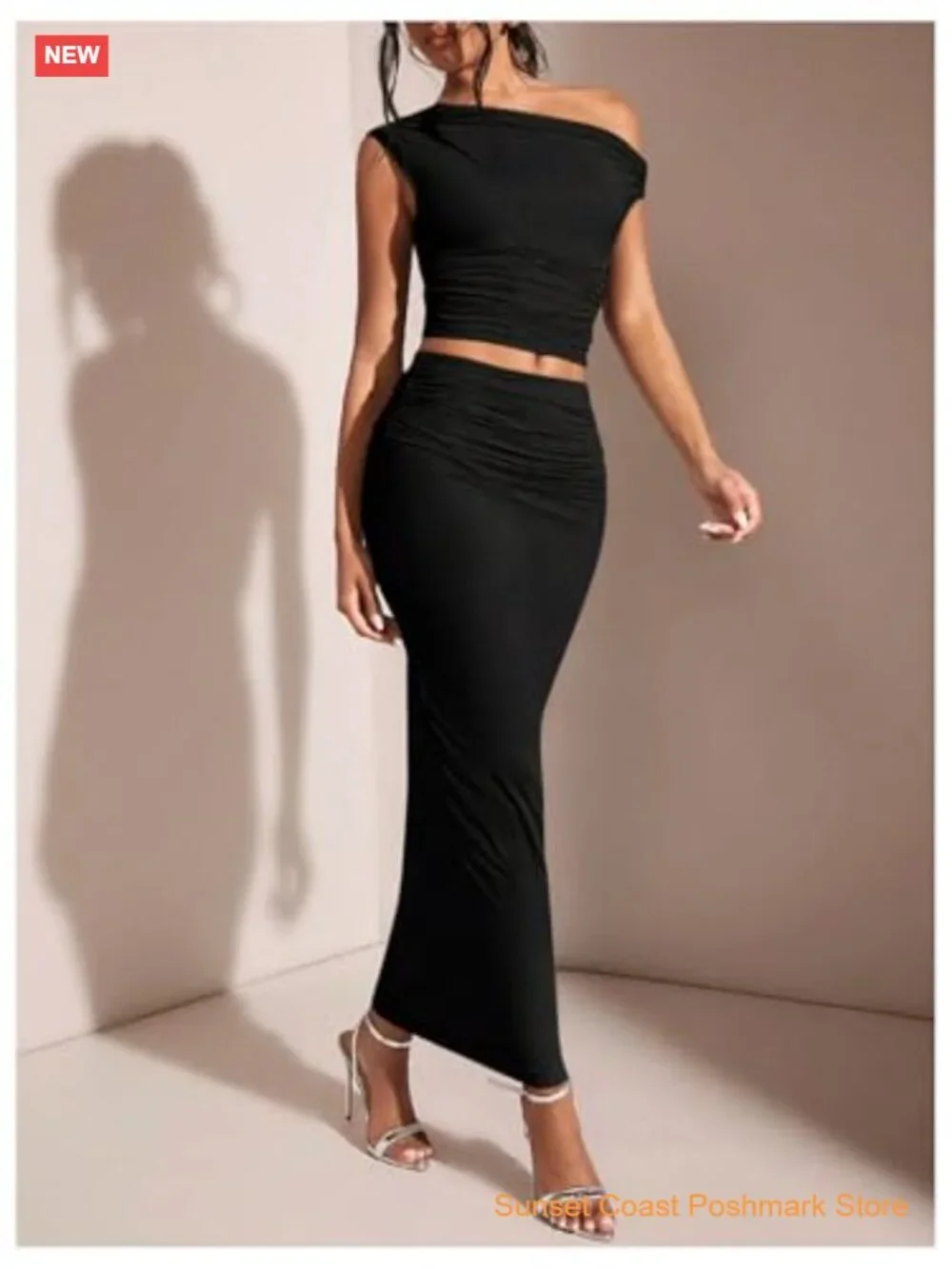 Women's Solid Asymmetrical Neck One Shoulder Bodycon Maxi Skirt Set - Picture 3 of 6